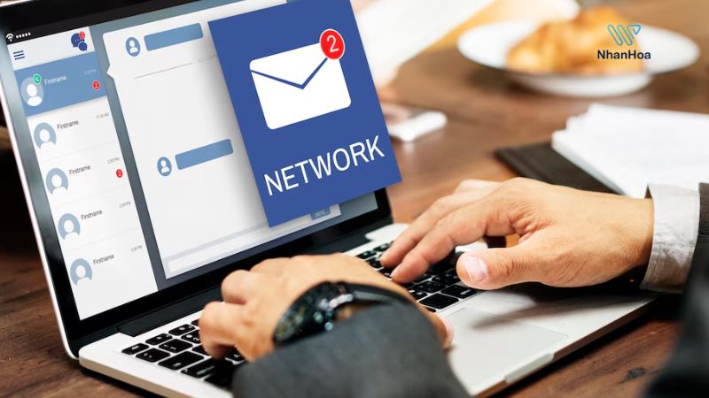 Email doanh nghiệp là gì?